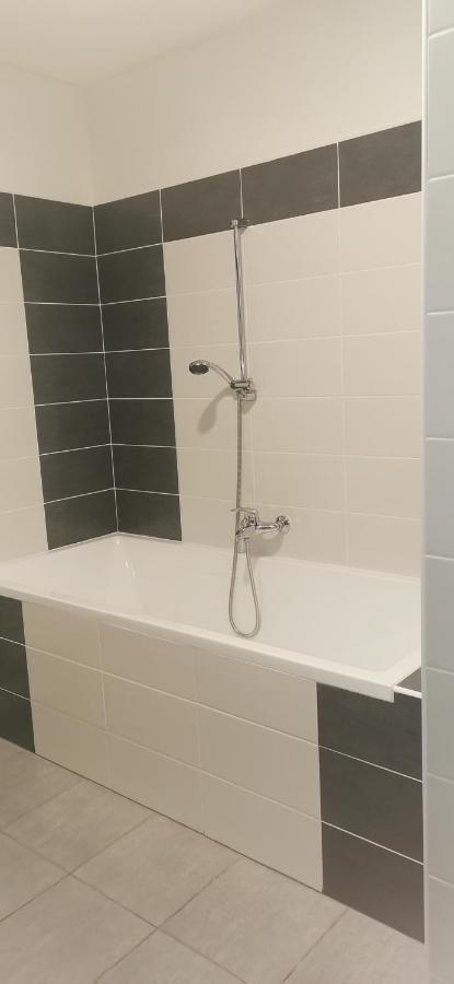 Apartman G4 Maty Фримбурк Екстер'єр фото